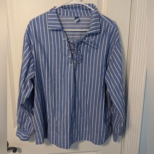 Large GAP Long Sleeve Coastal Top